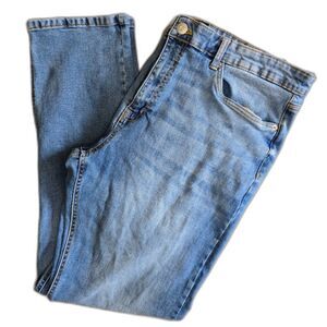 Forever 21 - 38 x 31 Slim